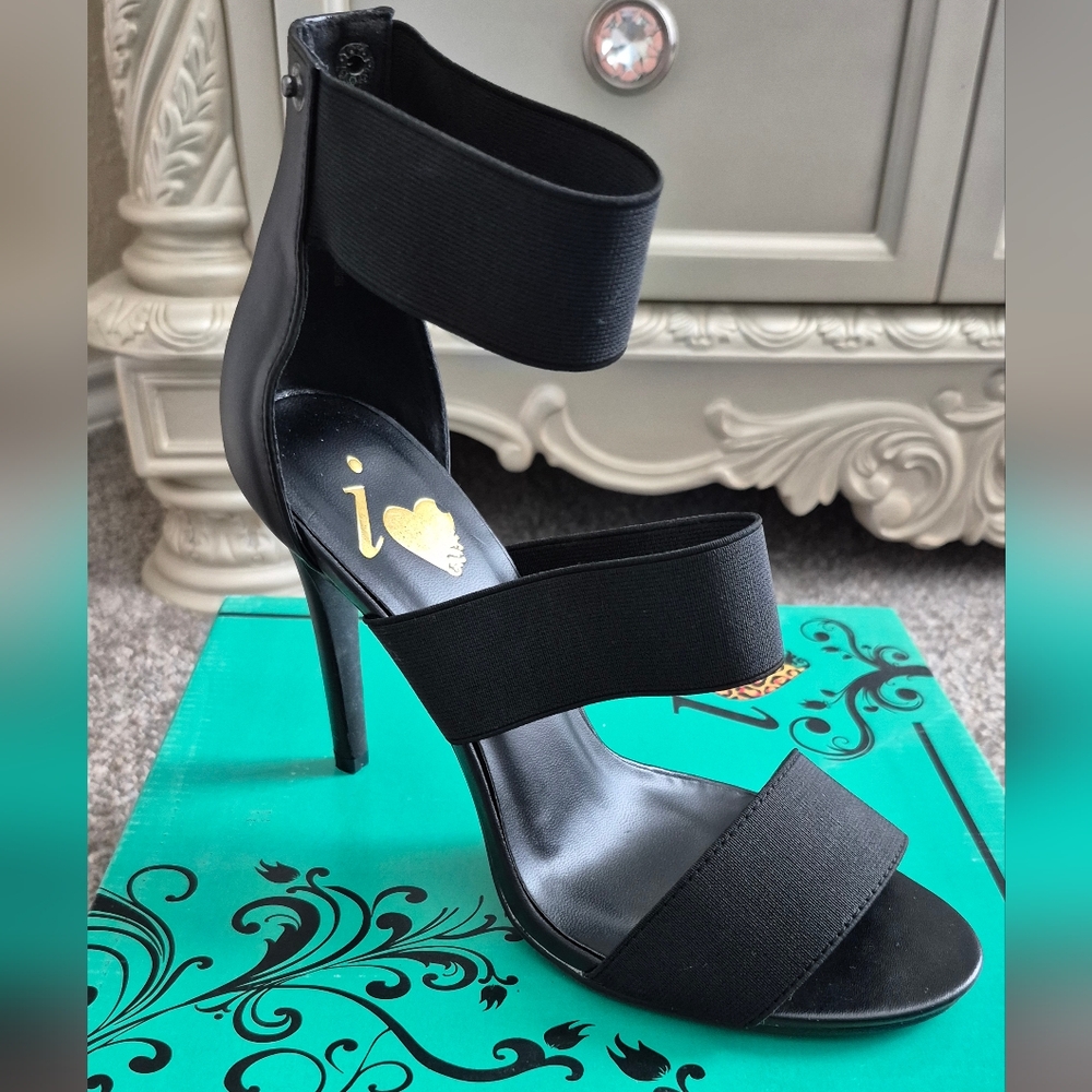 Elegant Black Women's Heels